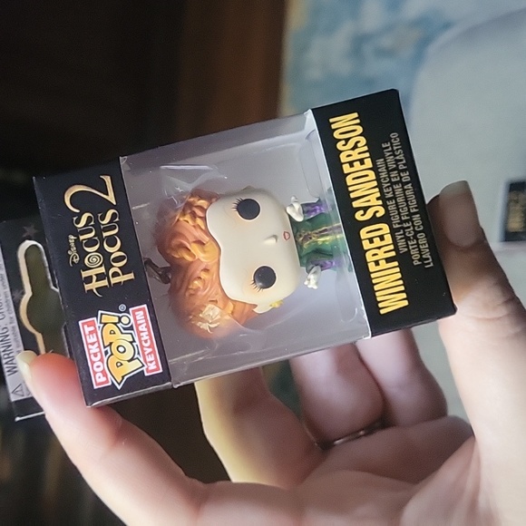 Funko Pop Hocus Pocus 2 Sanderson Sisters Keychain Set - Picture 3 of 8